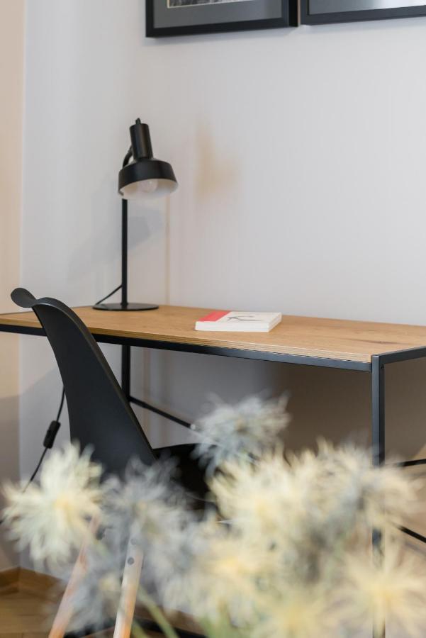 Kosinskiego Apartment Poznan By Noclegi Renters المظهر الخارجي الصورة
