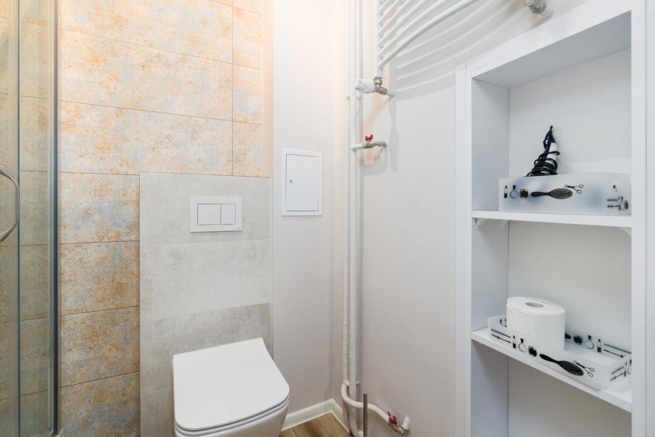 Kosinskiego Apartment Poznan By Noclegi Renters المظهر الخارجي الصورة